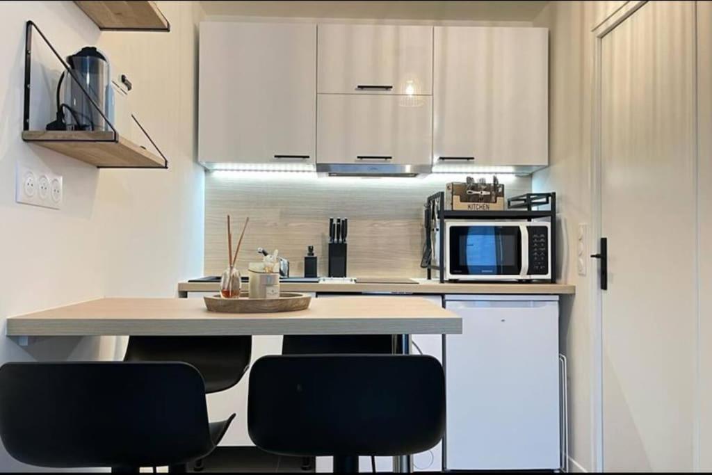 Studio Boheme Chic A Disney La Houssaye-en-Brie Exteriör bild